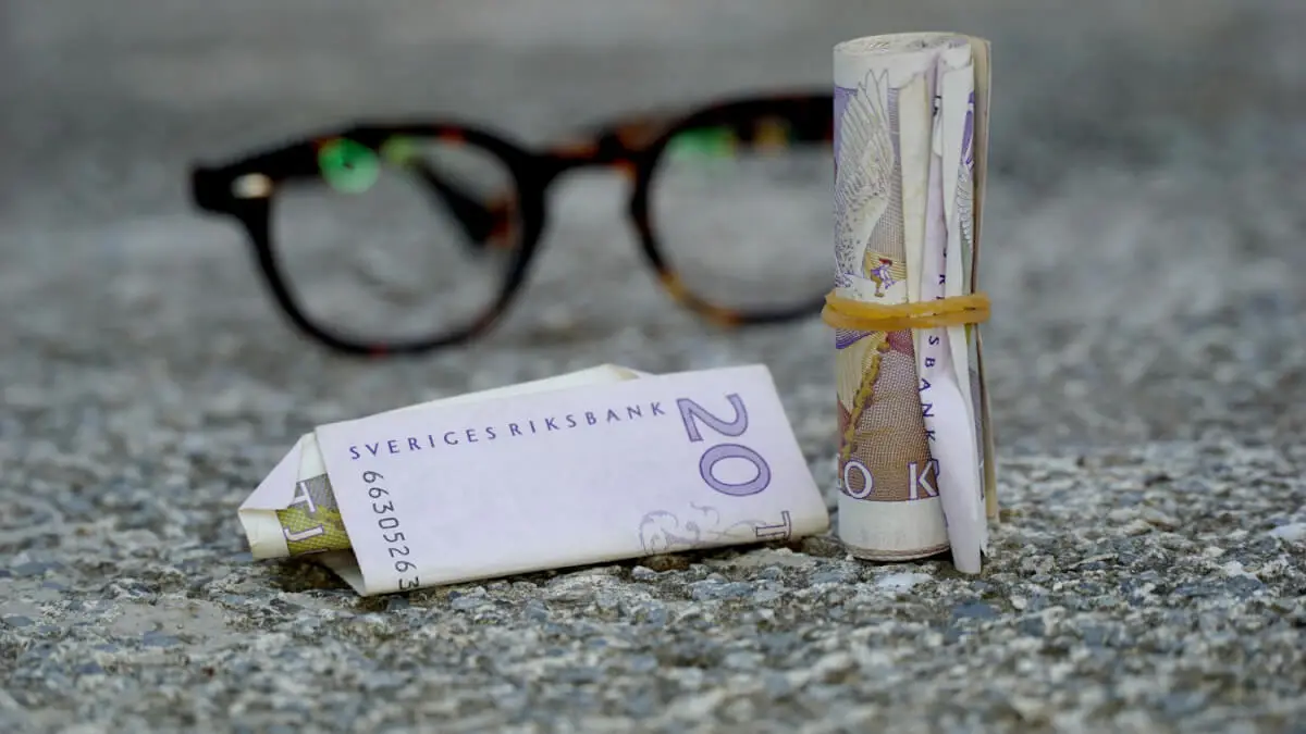 Vad betyder ksek? Hur mycket pengar är 1 ksek? illustration